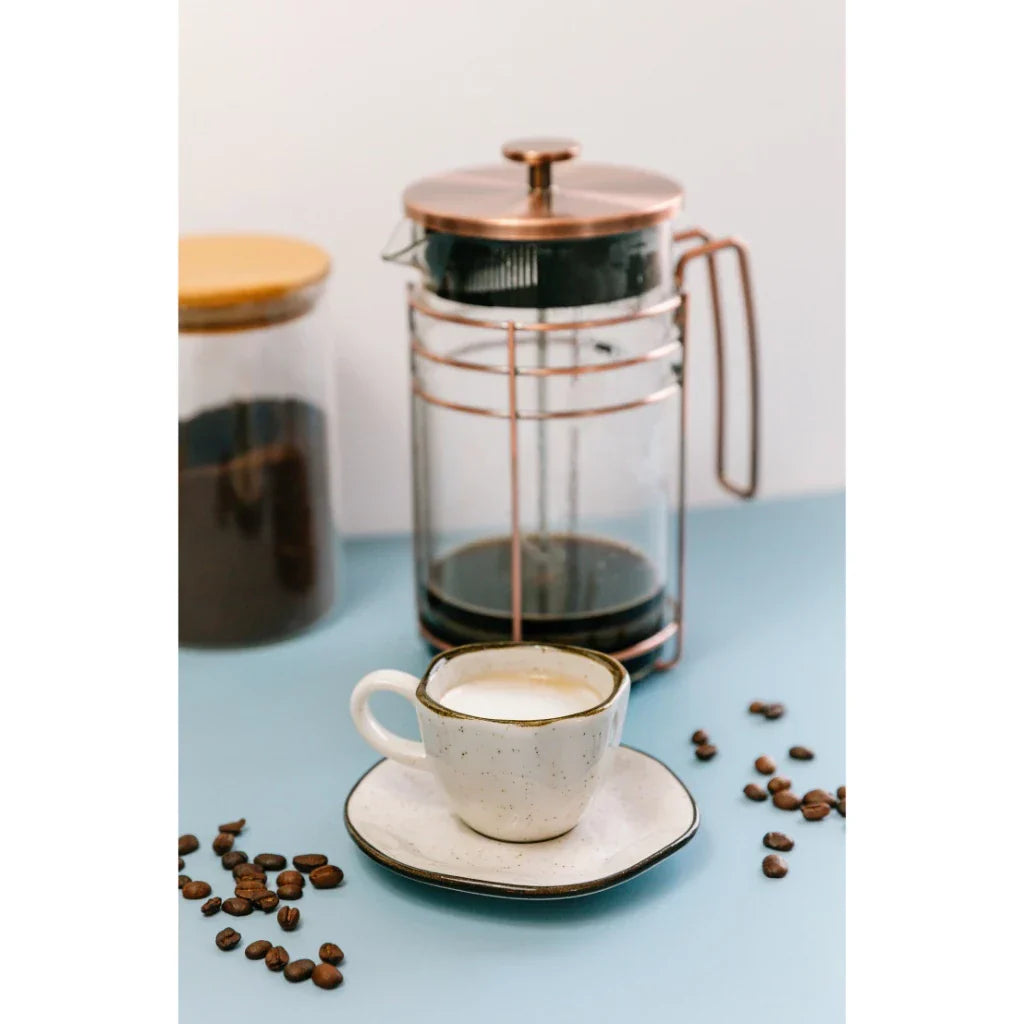 Xícara de Café Com Pires Ryo Maresia